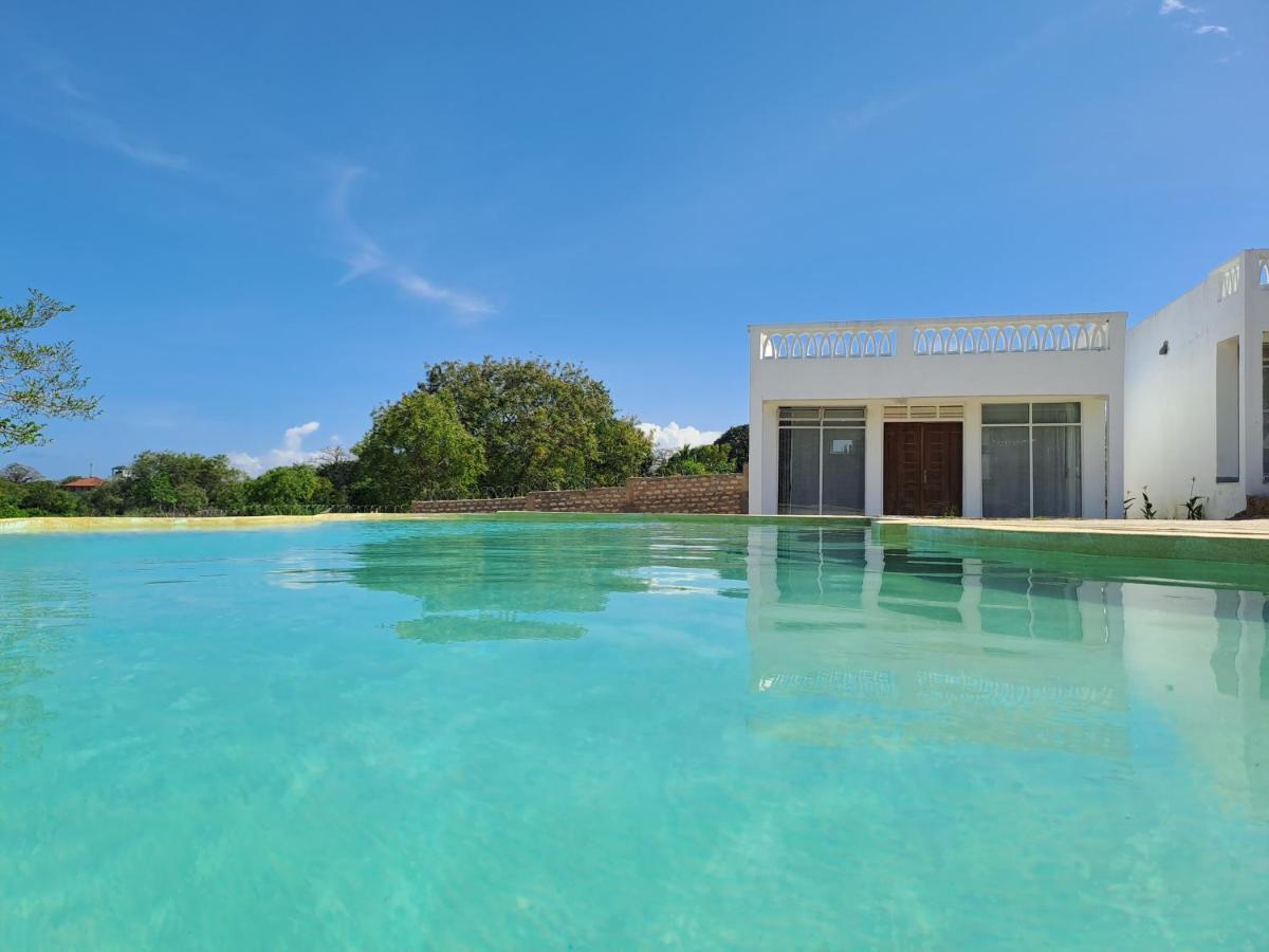 Cave Diani Holiday Apartments Діані-Біч Екстер'єр фото